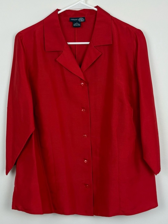 Venezia Tops - Vintage Venezia Bright Red Button-Front Blouse 100% Silk size 16 in EUC Y2K